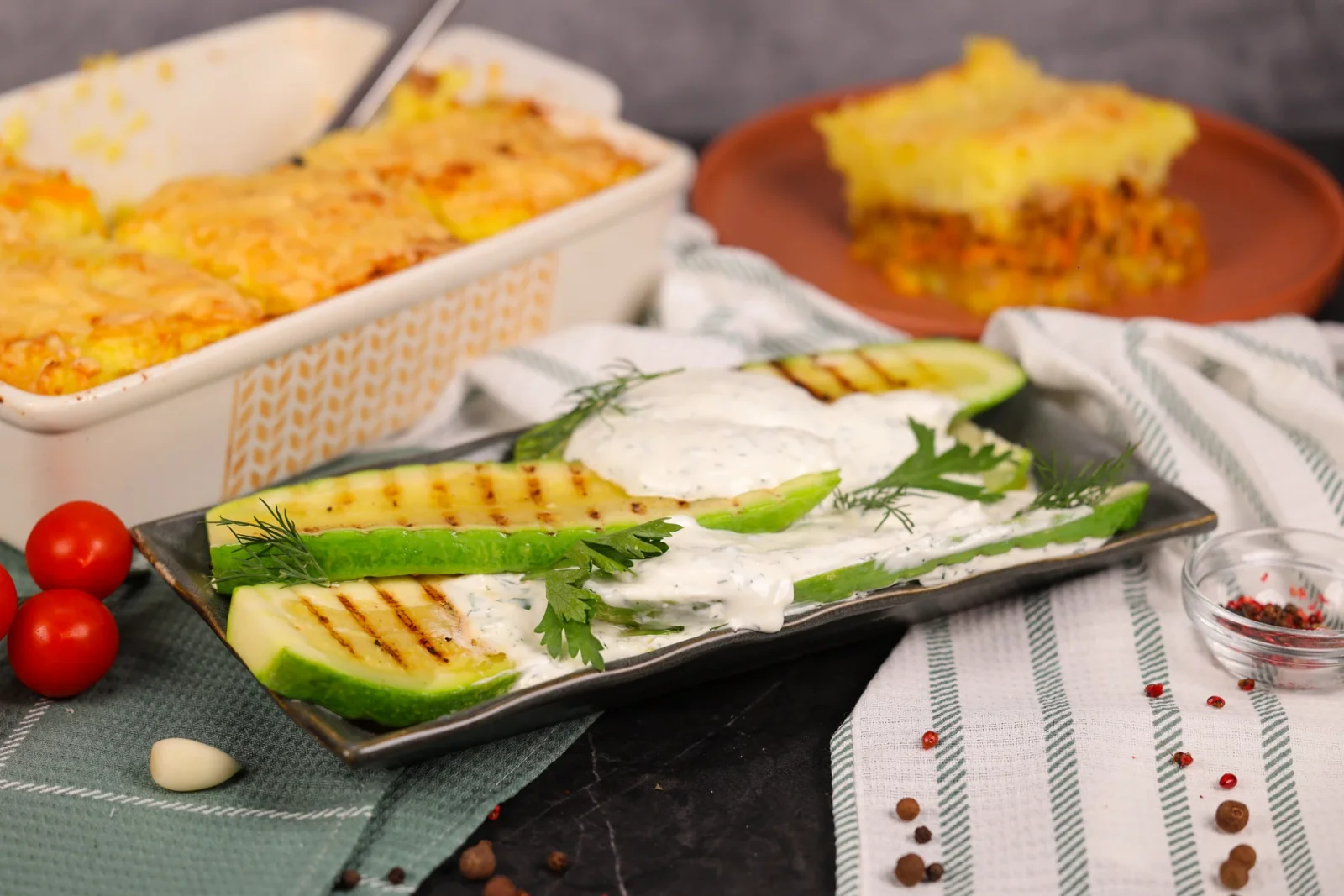 Кабачки с чесночным соусом
