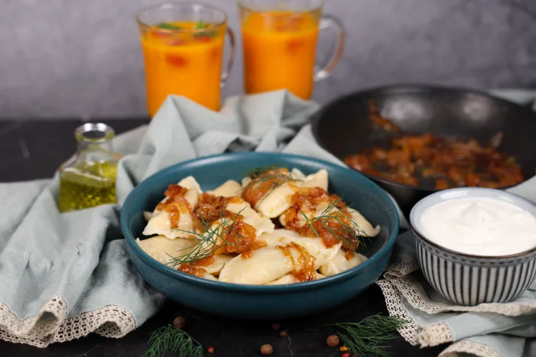 Вареники с картошкой и грибами